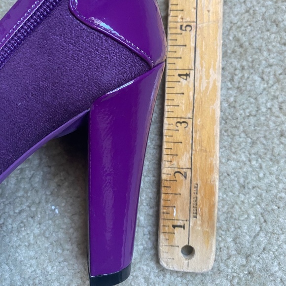 ποΈ Spring Purple Square Toe with Chunky Heel, Size 8 - Picture 10 of 10
